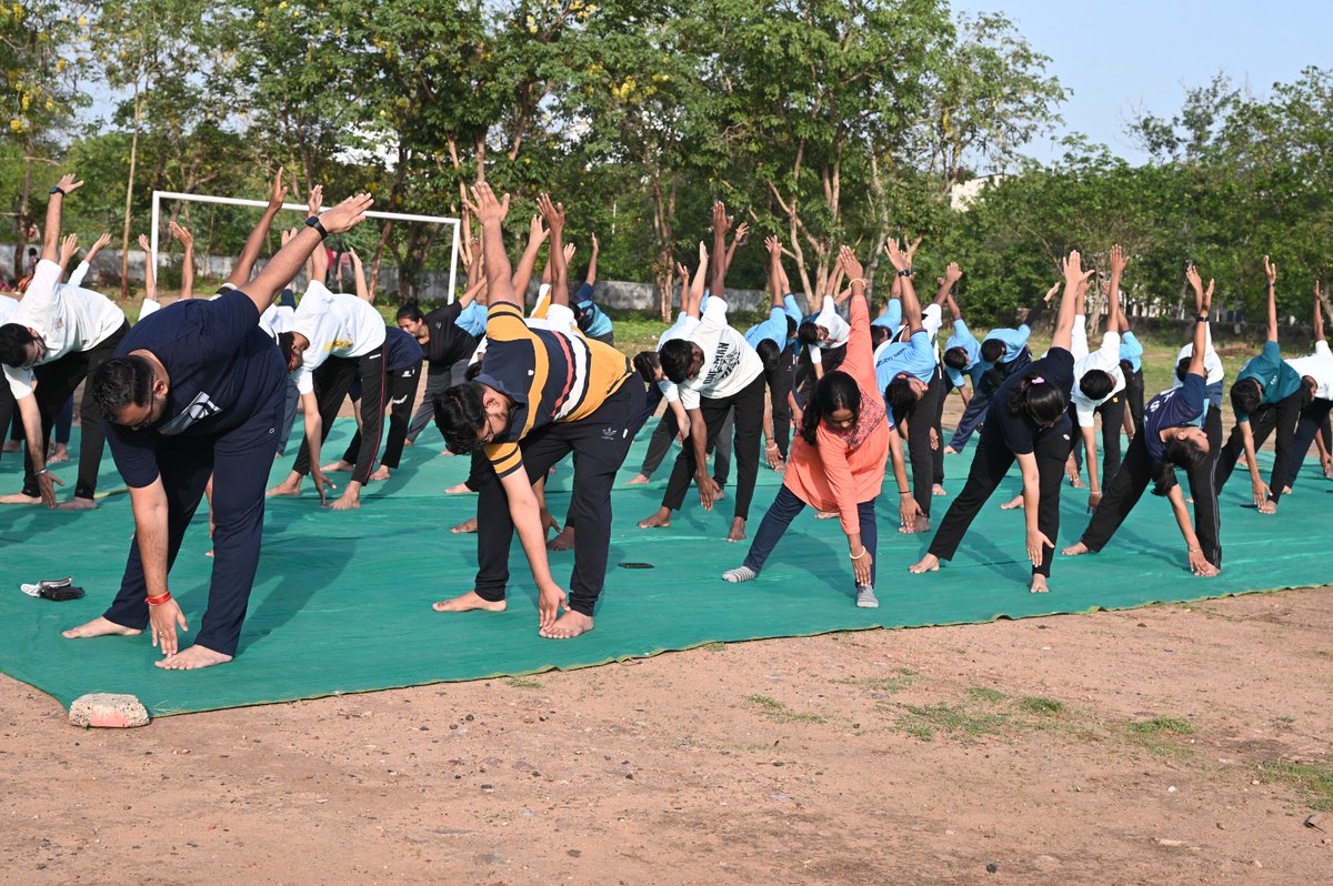 Today, we are celebrating #YogaDay!

#YogaDay connects our #mind #body and #soul. It fosters #harmony, inner #peace and #holistic #Wellbeing.

Let's come together to celebrate the ancient #practice that has become an #integral part of our #LivingHeritage.