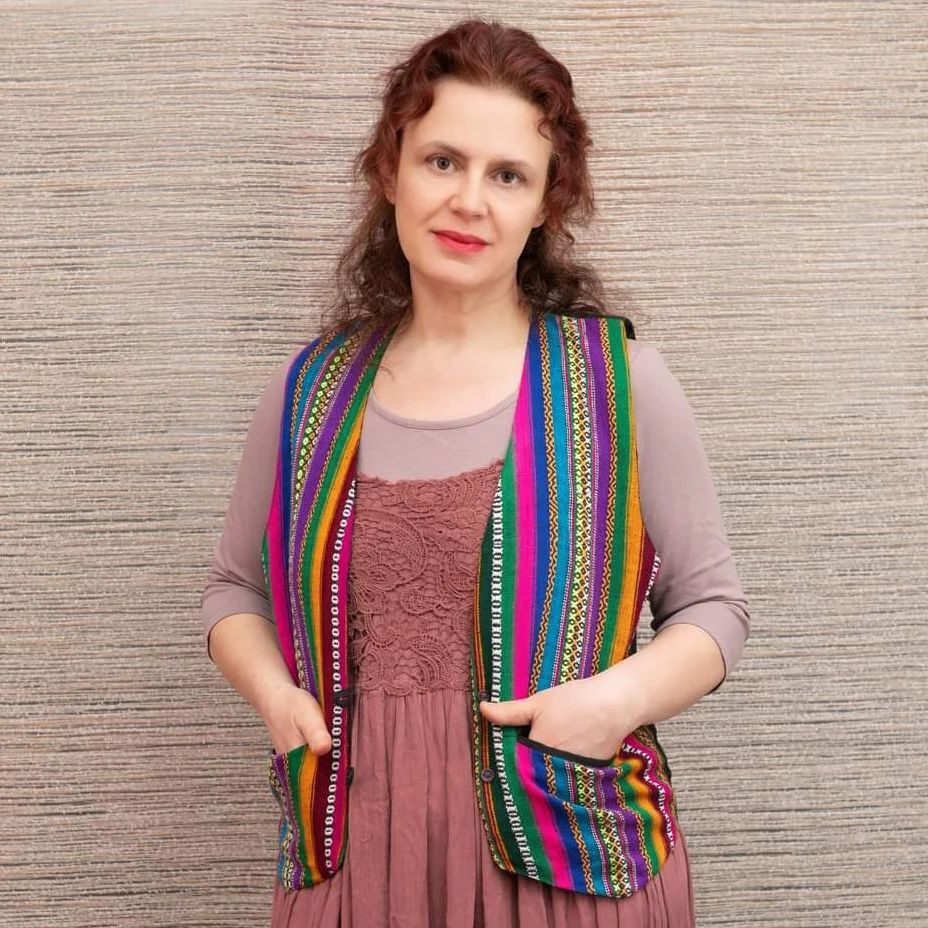 Our colorful ethnic vest is going to Texas!
Let it bring a lot of fun and happy moments ☀️
.
.
.
#bohofashionstyle #bohohippiechicstyle #bohostyle #hippieclothes #bohemianhippie #bohohippiestyle #bohohippiestyle #bohofashion #bohohippie #bohohippy #bohemianstyle #bohohippies…