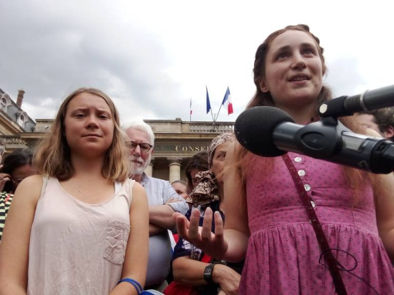 lessoulevements's tweet photo. 🤝Avec @GretaThunberg, @cdion, @attac_fr, @UnionSolidaires, @amisdelaterre, @syndicatavocats, @marinetondelier, @MathildePanot, ... les soutiens sont venus de partout pour dénoncer la dissolution.

🙌 150 rassemblements sont à suivre, et d'ores et déjà, le mouvement continue ! https://t.co/ohrAgBmhzC