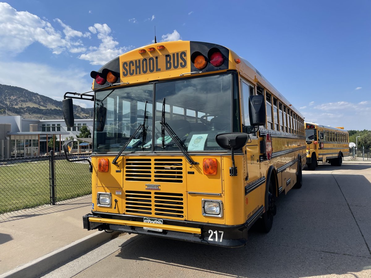 BVSDcolorado's tweet photo. Bus Drivers are the driving force to a good education - Come join our team! We provide paid training, great benefits and a sign-on
bonus after 90 working days of $1,000-$3,500. Check us out at https://t.co/P4wX968fcV

#jobs #jobopportunity #BVSDproud https://t.co/gzRPzuOutU