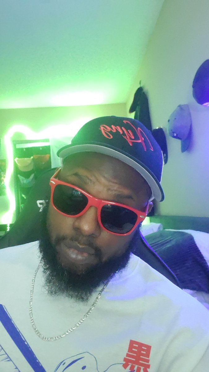 KyngWillda4th's tweet image. Come vibe with the #KyngStream twitch.tv/kyngwilliam