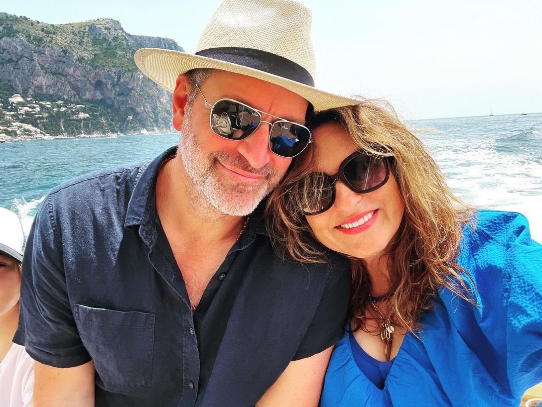 chaelinloml_'s tweet image. No one's doing it like my internet parents 💙

#Petska