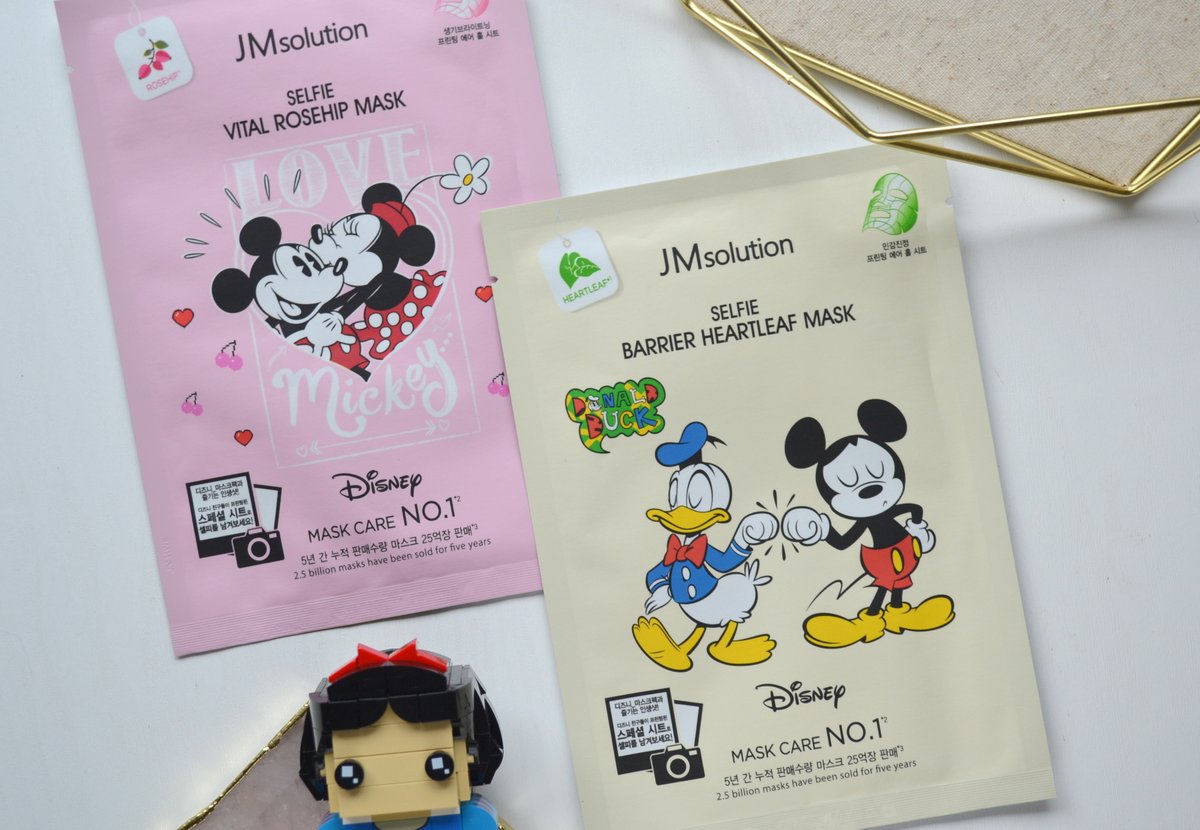 CosmeticProof's tweet photo. BLOG: The 100th anniversary of Disney has spawned some of THE cutest things I have ever seen! First LEGO and now sheet masks! The #JMSolution Disney collab has been one of my favourites! Today's edition features Mickey, Minnie and Donald! #bbloggersCA https://t.co/VUYyjOEMtC https://t.co/ye288Nw5gw