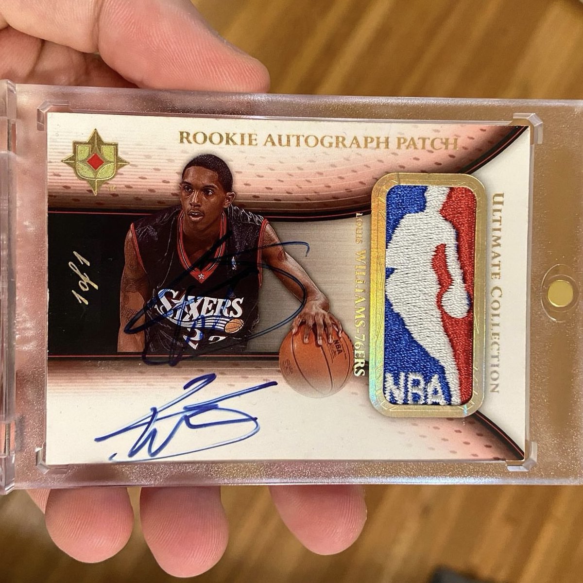 Lou Williams appreciation post...three-time Sixth Man winner...elite bucket getter.  Here's his best card in existence: his Ultimate Collection 1/1 Logoman RPA.