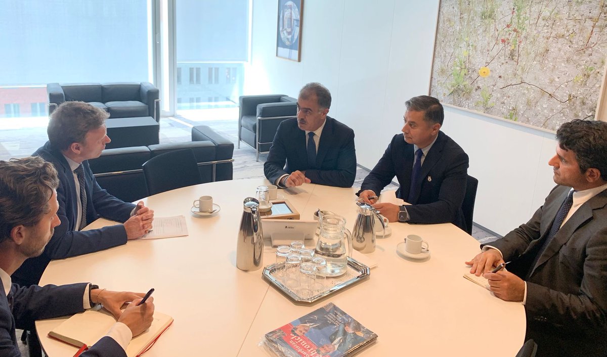 SafeenDizayee's tweet photo. In two separate meetings with Marcel de Vink, Vice Minister for #Political Affairs and Joost FLAMAND, Director for #Security Policy at @DutchMFA, we discussed current political and security situation, Erbil-Baghdad relations, KRG reform agenda and enhancing bilateral cooperation. https://t.co/1trm5VchyB