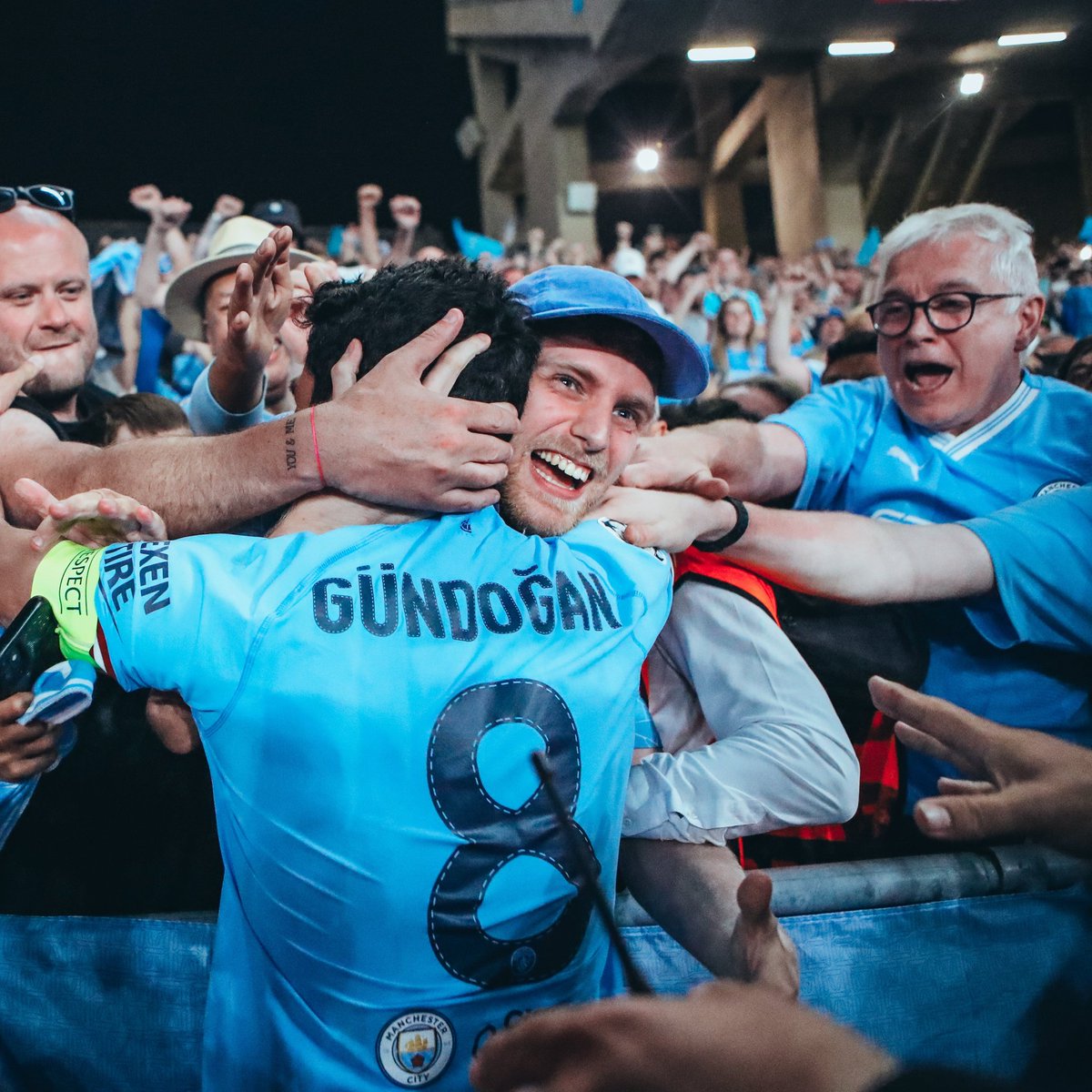 _cow_corner_'s tweet photo. Thank you, Gundogan. I would have wanted you to stay forever. But thank you for the memories. An absolute club legend.
Don't be sad coz it's over, be happy coz it happened. #ManCity #GundoCALM #Gundogan https://t.co/XprrcUFp3t