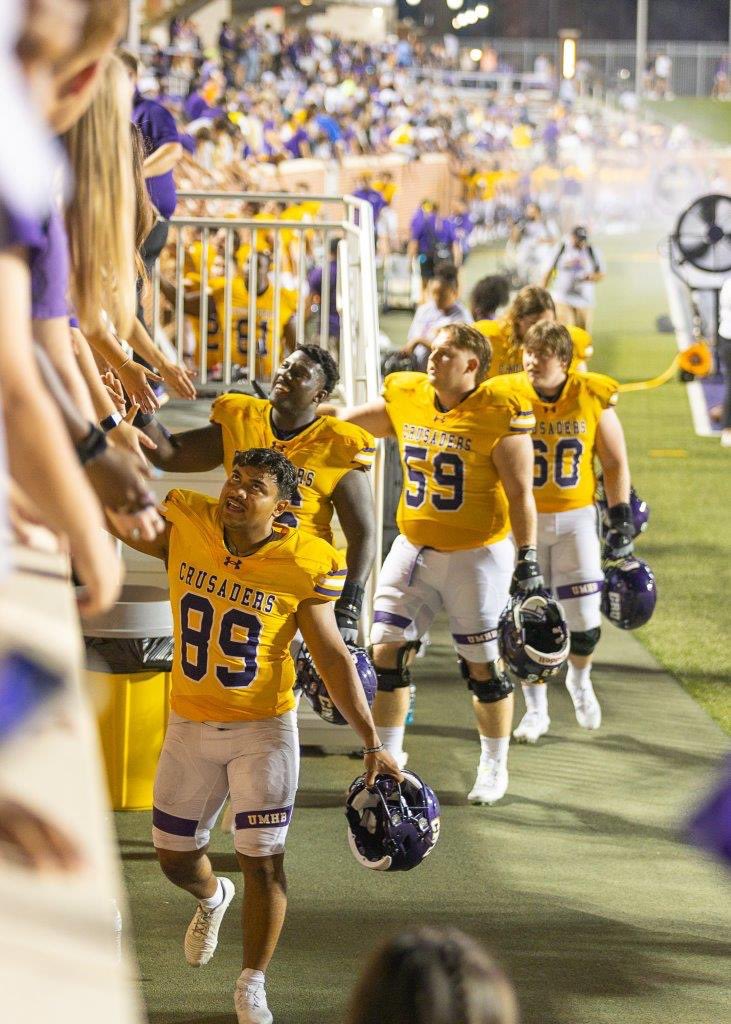 charliehuschka's tweet photo. OPENING day @ Crusader Stadium last year…
…87 days until first GAMEDAY visit for 2024’s ⚔️
#cha2ing3
#codegold23 https://t.co/mpkamKLl9u