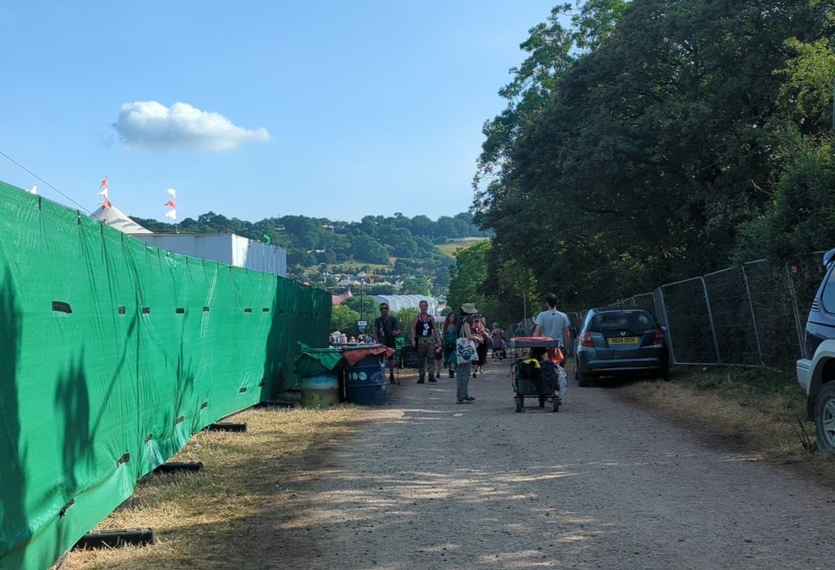 Glasto Gazette tweet media