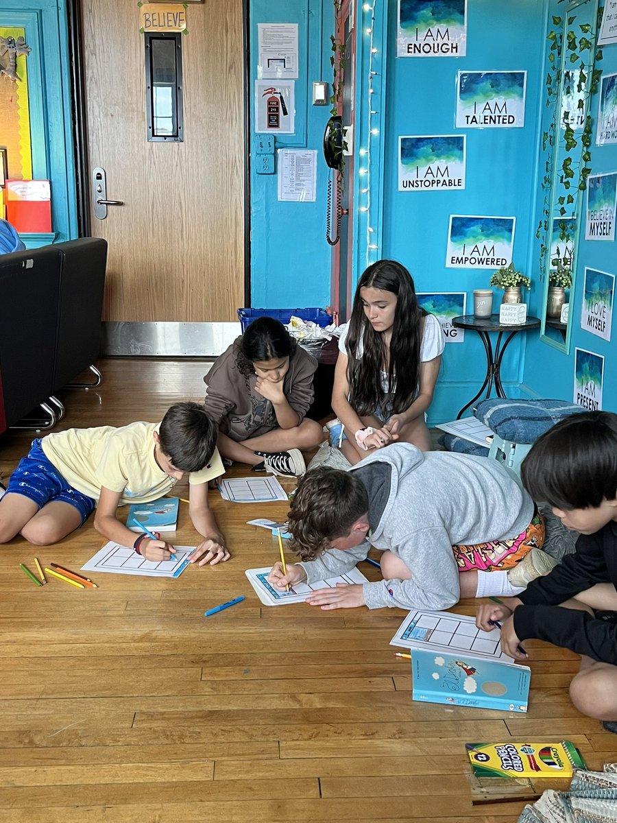 Leslie Van Bell tweet media