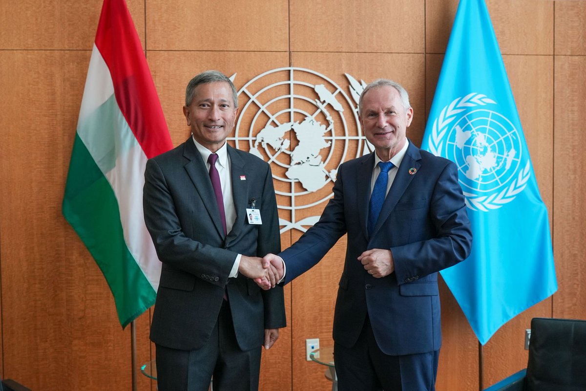 Pleased to meet UN Secretary-General @antonioguterres and @UN_PGA Csaba Kőrösi. I reaffirmed Singapore’s commitment to multilateralism and support for reforms that would better equip the @UN to deal with present and future challenges