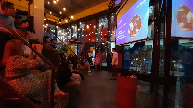 TelefonicaTech's tweet photo. ¡Comienza el Meetup!: "La IA ética, el eslabón entre la innovación y la responsabilidad". Nuestro experto Manuel de Luna, Data Scientist, abre la jornada y dará paso a los speakers.
🔴¡No te pierdas en este hilo en directo lo más destacado!
#TrendingTechies https://t.co/WnaiKnTS4w