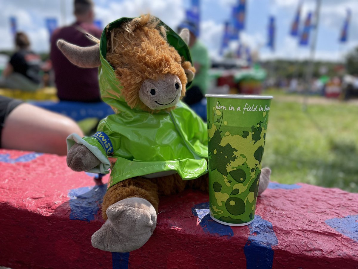 steamrunner (@steamrunner) on Twitter photo Angus’s first <a href="/glastonbury/">Glastonbury Festival</a> festival. Angus’s first Cider at <a href="/BrothersCider/">Brothers Cider</a> bar.
#glasto #twisto #glastoangus #glastofest #glastonbury #glastonbury2023 Angus’s first <a href="/glastonbury/">Glastonbury Festival</a> festival. Angus’s first Cider at <a href="/BrothersCider/">Brothers Cider</a> bar.
#glasto #twisto #glastoangus #glastofest #glastonbury #glastonbury2023