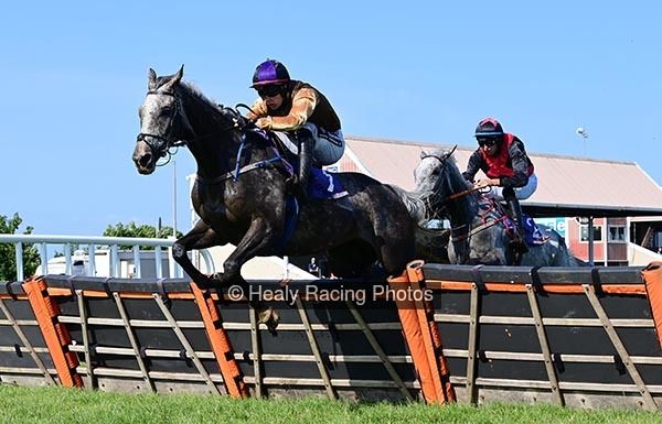 irishracing.com tweet media