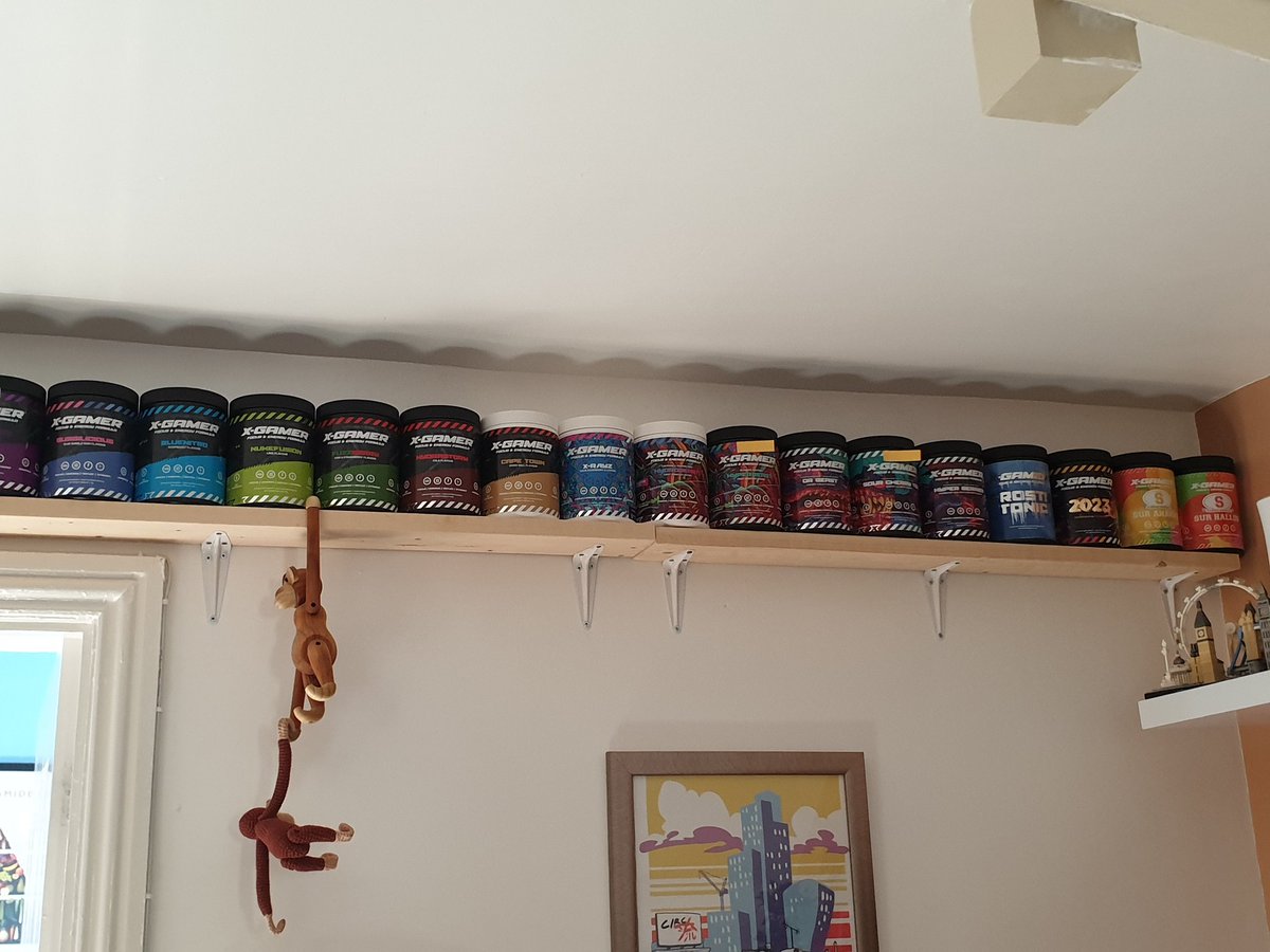 Running out of space on our @XGamerEnergy shelf 🤔
And we still need to put 2 more up there.