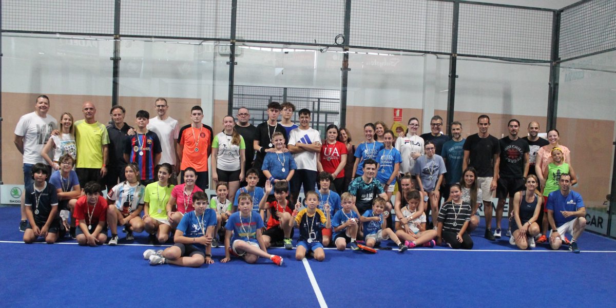 Buen cierre de la escuelita de menores

Este sabado se llevo a cabo el cierre oficial de la escuelita de menores., donde los niños pudieron disfrutar del padel con sus padres y amiguitos. #Alicante #CAMPUSNIÑOS #Escueladeniños #Indoor #Padel

padelclubalicante.com/index.php/escu…