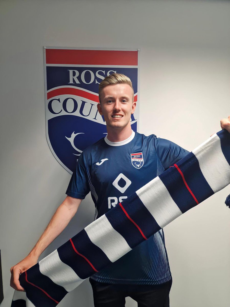 Delighted to sign for <a href="/RossCounty/">Ross County FC</a> for the next 2 years! 🦌💙