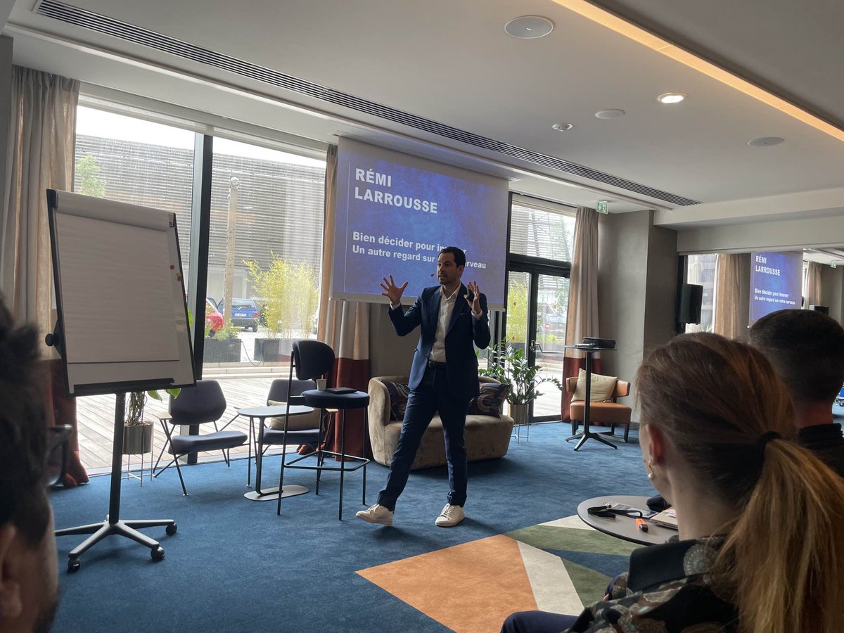 💥 Quelle première journée !

De nombreux DSI et RSSI se sont pressés dans les différentes salles de l’Hôtel Renaissance, tous très enthousiastes par la qualité des invités et de ce premier après-midi de contenus.

#innovation #cybersécurité #SI #événement #mentalisme