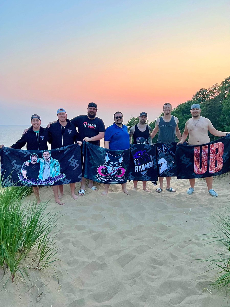 blackbeard_us's tweet photo. The 1st annual #BBG retreat is wrapped up. We would like to thank the streamers that make BlackBeardGaming such a special solution to do #merch. If you are looking for prices that beat slobs and elements pricing dm for inquiries! Currently US ONLY https://t.co/BLJ9y3LubK https://t.co/tRpk9FkDqf