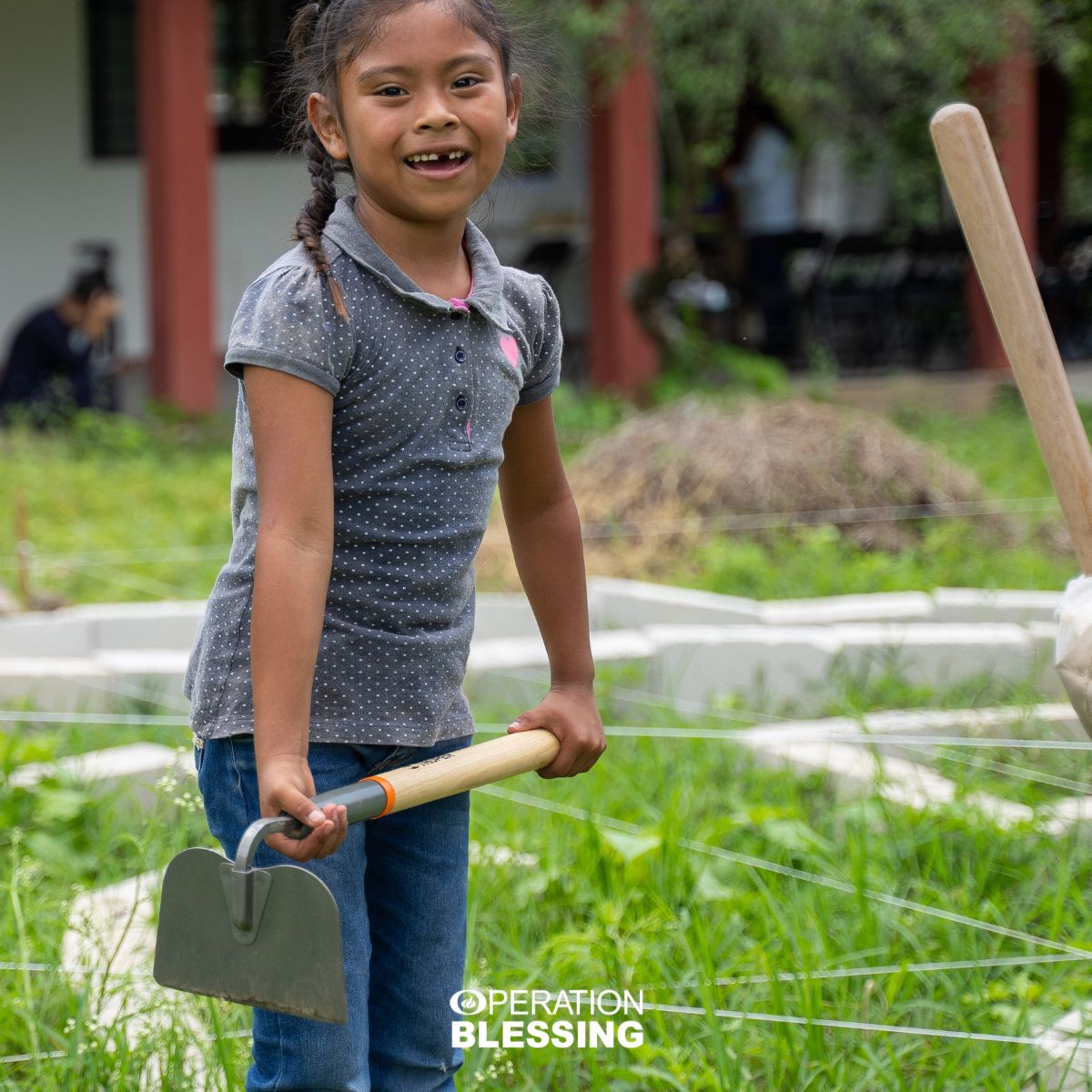 operationbless's tweet image. Thanks to your ❤️ for the hungry and the #hurting, #OBI is able to provide food and life-sustaining programs to families and communities in areas that are #foodinsecure. You are filling their bellies and making them 😊

ob.org/battling-hunge…