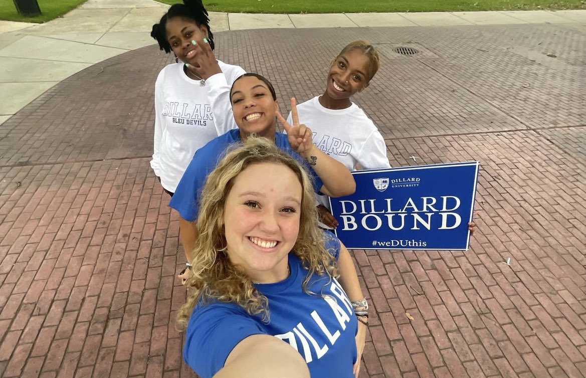 DillardSoftball's tweet photo. Excited to announce Khaylani Bailey as our first ‘24 signee for DUSB! Khaylani is a LHP from Dallas, TX! #MYDU #DUSB #GeauxBleu #BleuDay #HBCU https://t.co/EayIRXOLcw
