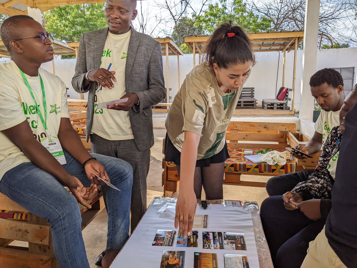 SadateIssifou's tweet photo. Atelier 4 : La Fresque du climat 

Cet atelier a pour objectif de sensibiliser les participants aux enjeux climatiques mondiaux afin de les inciter à agir rapidement pour protéger 
l'environnement et les êtres vivants.

1/3
#CIV225 #Weekeco2023 https://t.co/x9zS56haWL