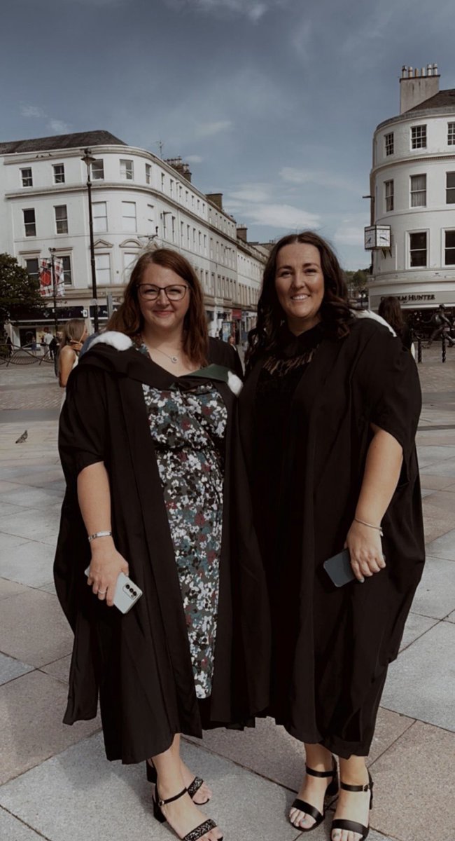 jacque2218's tweet photo. Finally completed uni, had a lovely day in Dundee today to mark the end https://t.co/QAEseEUtXj