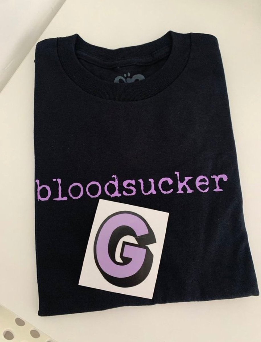 OliviaRodrigoHQ's tweet photo. ‼️ | New letter! “G” has been revealed #vampireor2 https://t.co/ElJJc7MVFn