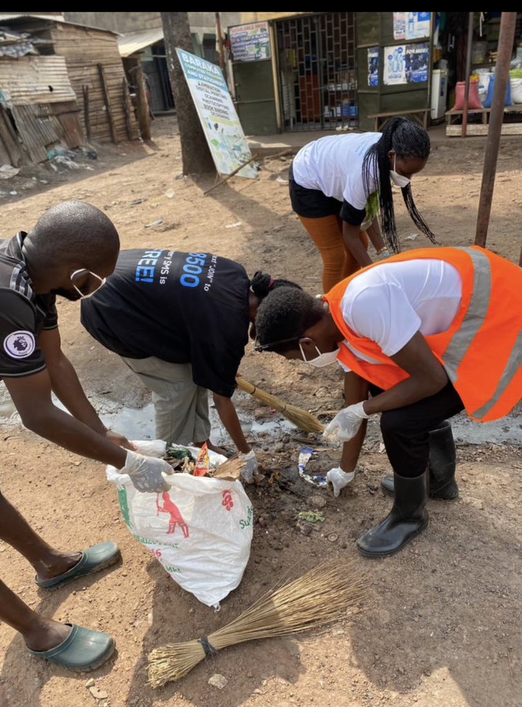 touchasoul01's tweet photo. Hygiene amongst our communities should be made a priority.thank you Kalerwe for the hospitality and engagement.#healthiswealth #makeadifference https://t.co/RdltWTMZ2s