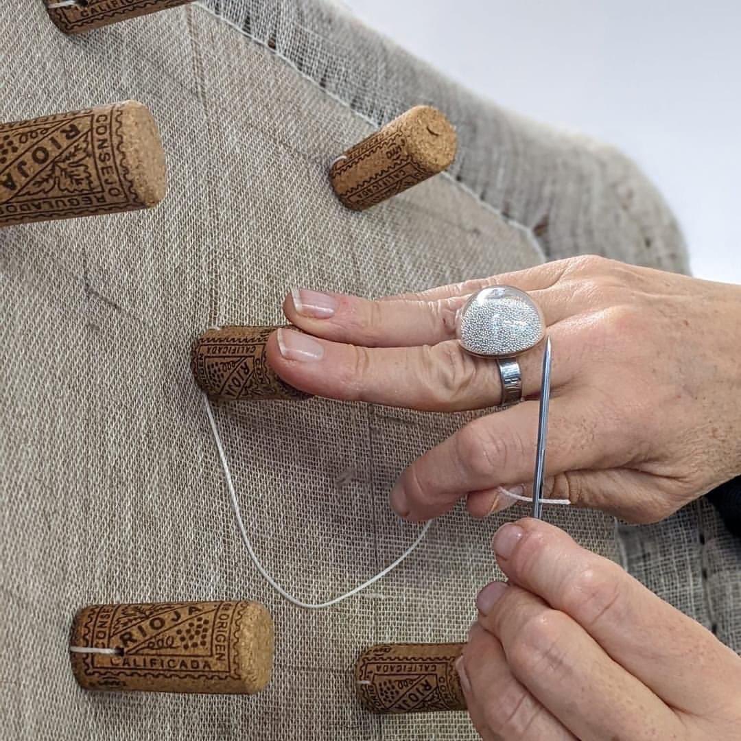 THE_AMUSF's tweet image. It’s never too late to pursue your passion! School is almost out and across the country, #AMUSF students are finishing their final pieces.

Our training schools are now taking enrolments for September, visit AMUSF.org to find a centre near you 🪡

📸 @BristolChairs