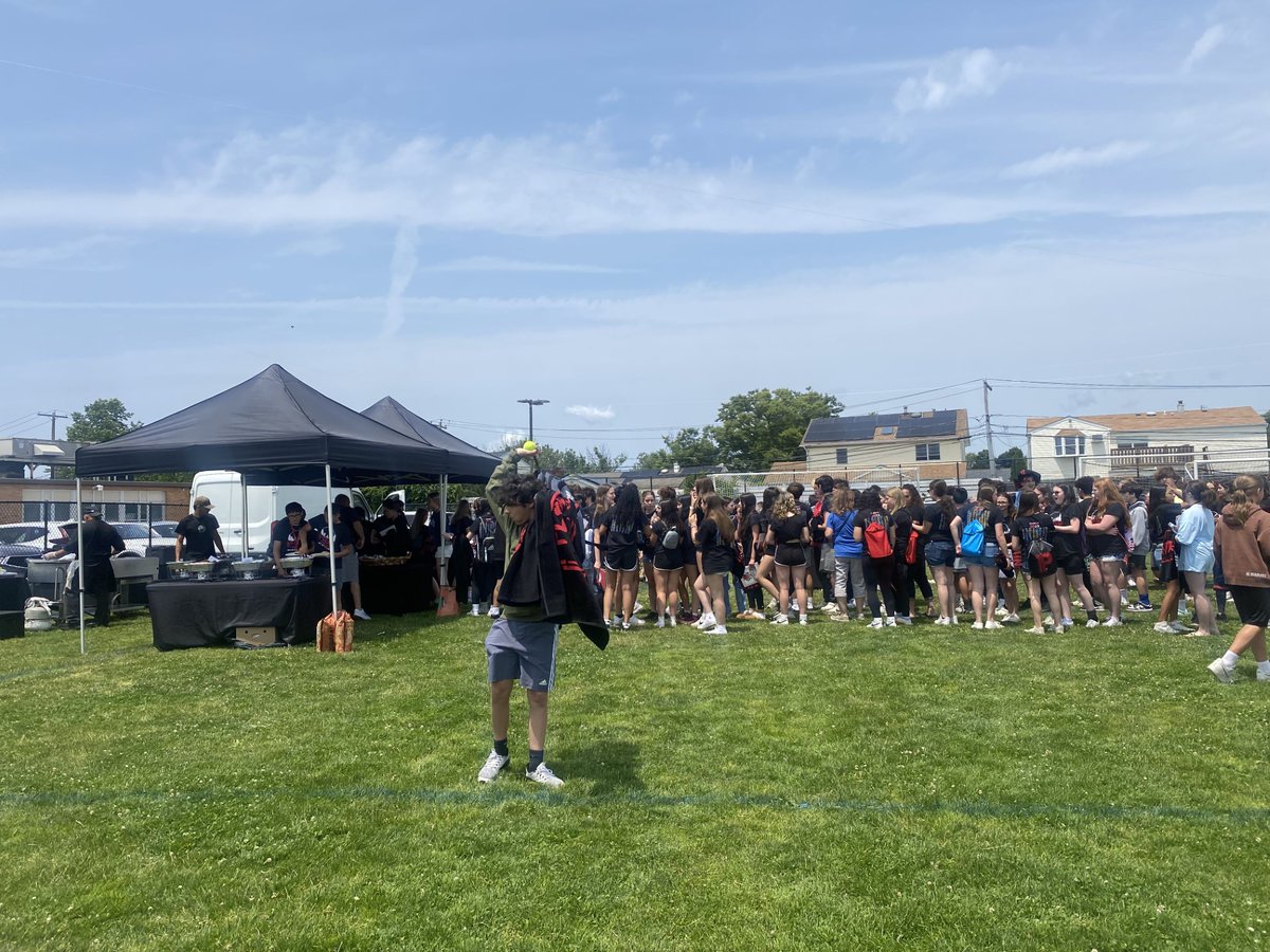 Heather Meidinger tweet media