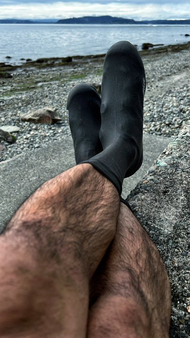 Legs of a cyclist 😉 https://t.co/9DxPVJrmn3