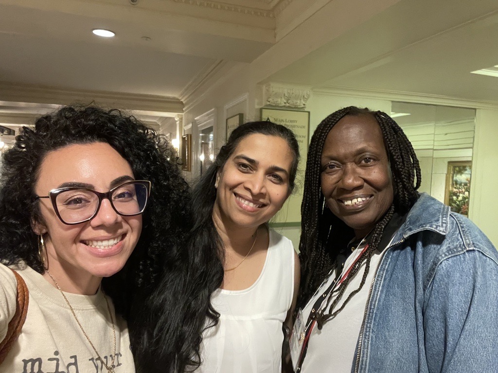 ACTG Meeting Vibes 😁 📍 ⚛️ 

📸: Christie Lyn (CL), Dr. Shobha Swaminathan & Janice Adams-Jarrells (RCAB Chair)

#Wednesday #RWAH #Squad #PrincipalInvestigator #Director #CAB #DoingTheWork #Advocates #CommunityEngagement #AllSmiles