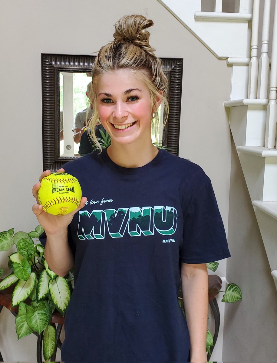 Once a cougar always a cougar... so excited to continue my career at MVNU! @crestviewsoftb1 @MVNUsoftball @05TEPremier