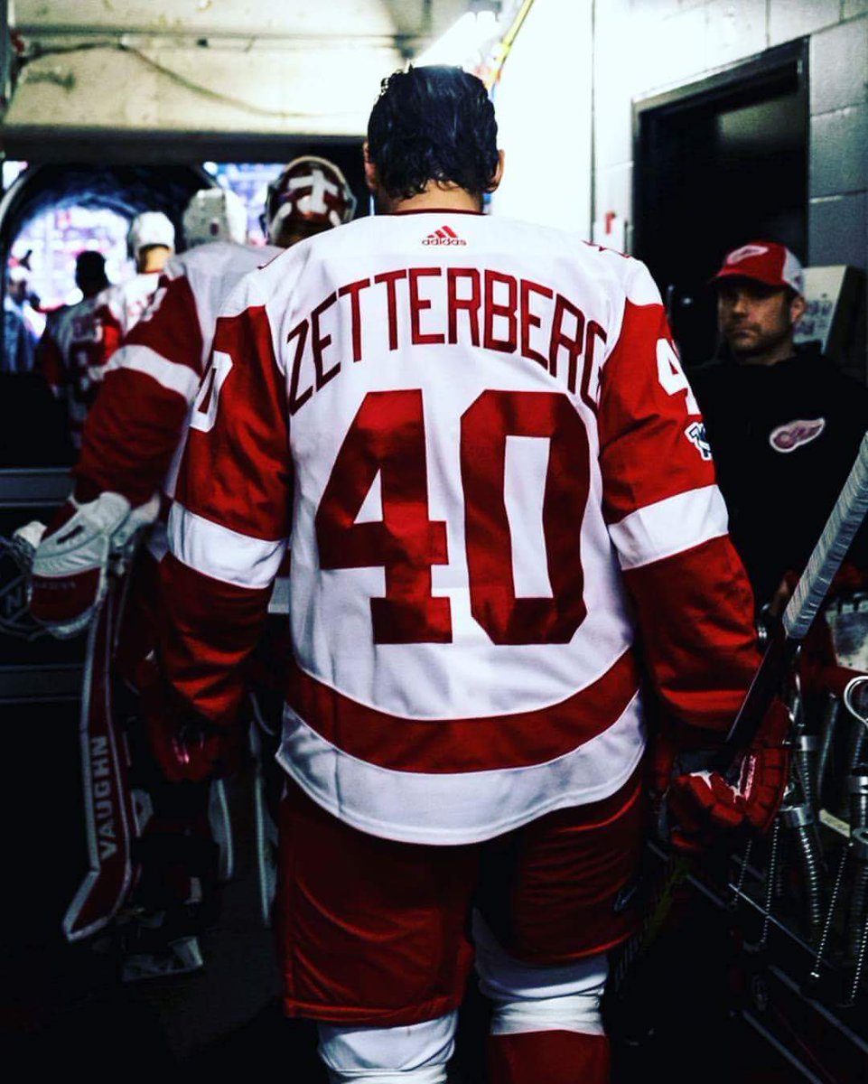 I'm just patiently waiting to see if Zetterberg gets into the HHOF #lgrw