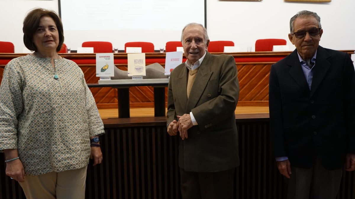 UCuenca (@udecuenca) on Twitter photo #EventosUCuenca| Hoy realizamos el lanzamiento de las tres últimas publicaciones de nuestro Centro Editorial <a href="/UCuencaPress/">UCuenca Press</a>. Estos tres nuevos libros son el resultado del trabajo colaborativo y el compromiso de investigadores, académicos y expertos. #EventosUCuenca| Hoy realizamos el lanzamiento de las tres últimas publicaciones de nuestro Centro Editorial <a href="/UCuencaPress/">UCuenca Press</a>. Estos tres nuevos libros son el resultado del trabajo colaborativo y el compromiso de investigadores, académicos y expertos.