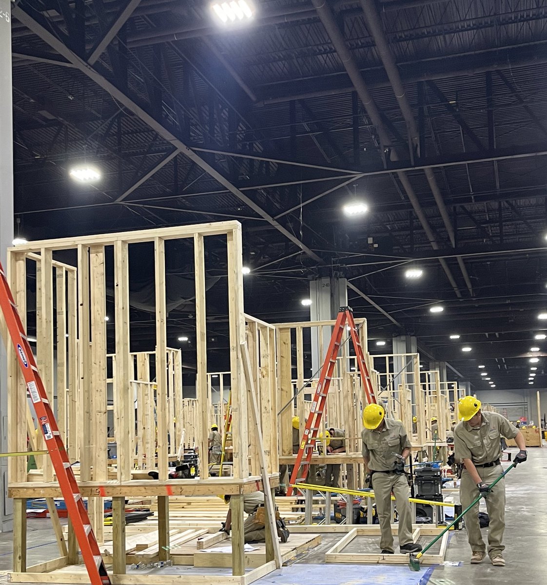 TaftToolBox's tweet image. Came to Atlanta to attend the National SkillsUSA competition! Learning a lot and networking! Can’t wait to implement some new skills this school year! #BuildingForBetter #CareersAreUnderConstruction 🔨🧰🪚 @NISDTaft