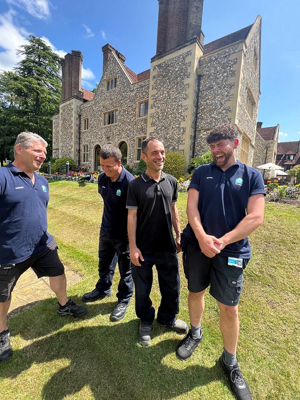 Meet our hardworking Estates Team 
Men's health is about awareness and looking after physical and mental health.

Wellbeing checklist 📃

Laughter ✔️
Conversations ✔️
Ensuring that your work buddy is tip-top ✔️

We think they've got it covered 👍

#MensHealthWeek #HelpAndHeal