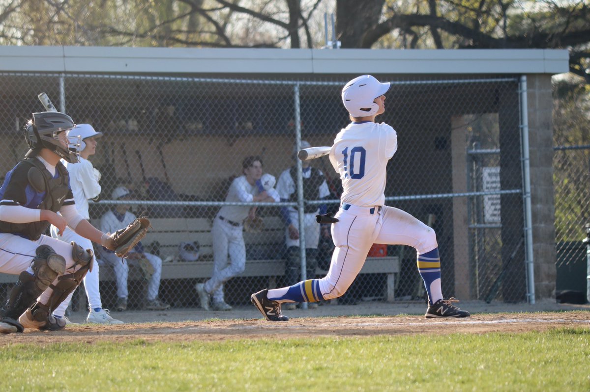 Congratulations, @RoyerGianni! Named to the IHSBCA 3A All-State Team! It’s been so much fun watching you over the last three years. You’ve made such an impact on this program. Can’t wait to see you dominate the Patriot League!