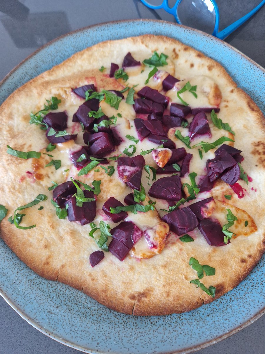 The Reluctant Foodie tweet media