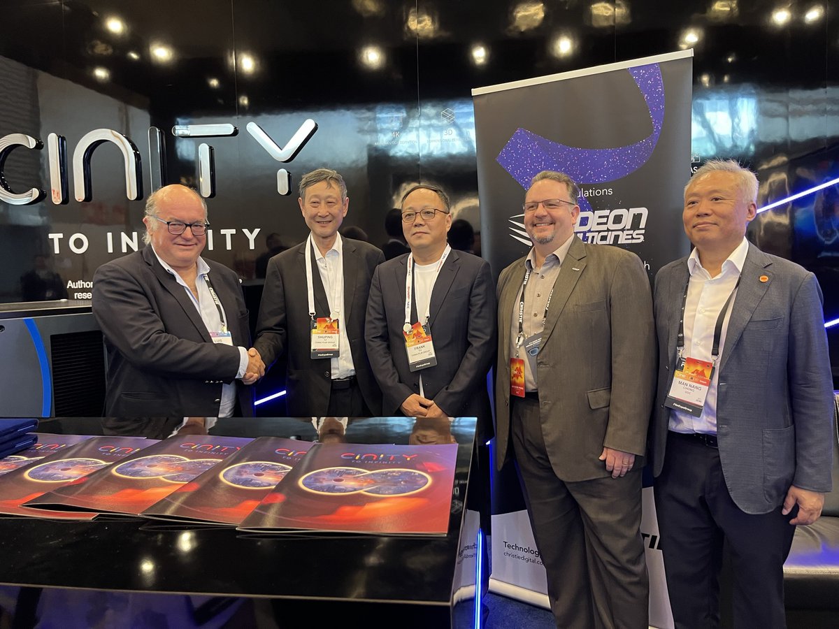 ChristieCinema's tweet photo. Spain’s @OdeonMulticines has installed CINITY Cinema Systems, with components that include our energy-efficient #RealLaser illumination technology for high-quality 4K, 3D, HFR, HDR and high brightness and contrast display capabilities. Read the #news >> https://t.co/gKCOV1tHUd https://t.co/Al2NptmAMD