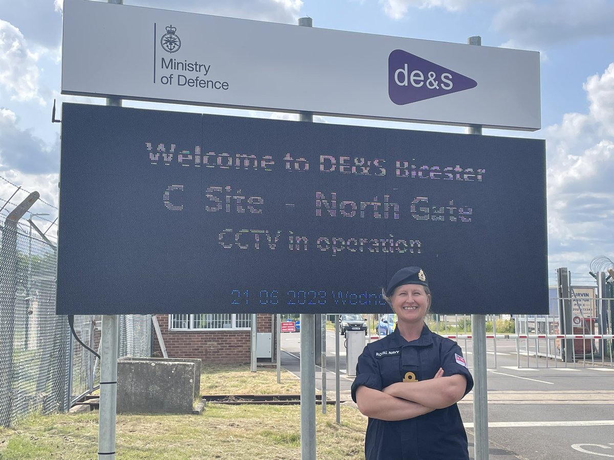 Celebrating #ReservesDay2023 at @DefenceES #DESA today. Grateful for a supportive employer that allows me to continue to serve @RNReserve @HMSFlyingFox @CdreMelRobinson @BrigJkFraserRM @PeachesTweets #ArmedForcesDay #ArmedForcesWeek