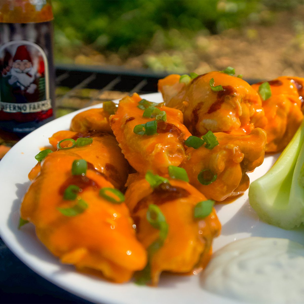 InfernoFarms1's tweet photo. Adding some heat to the First Day of Summer ☀️🔥

#InfernoFarms #HotSauce #Spicy #Foodie #Food
#Peppers #HotPeppers #FoodPorn #HotSauceLover #SpicyFood #Pepper #HotSauces #Delicious #InstaFood #Yummy #WhereTheresSmoke #FirstDayOfSummer https://t.co/d8ZZQ2pjP6
