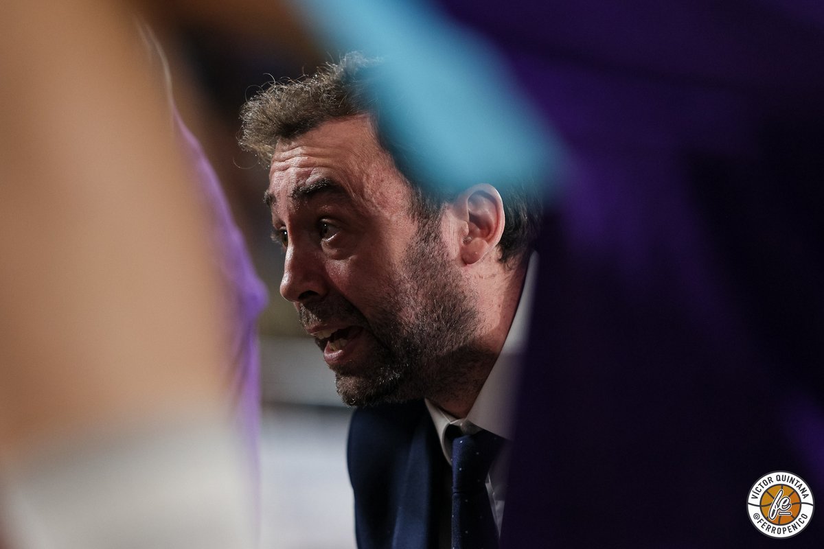 |COMUNICADO|

ZUNDER PALENCIA Y PEDRO RIVERO SEPARAN SUS CAMINOS

Hoy Pedro Rivero ha comunicado al club su decisión de no hacer efectiva la cláusula de renovación de su contrato por el ascenso a la ACB y emprender nuevos retos profesionales.

📷<a href="/ferropenico/">Víctor Ferropénico</a>