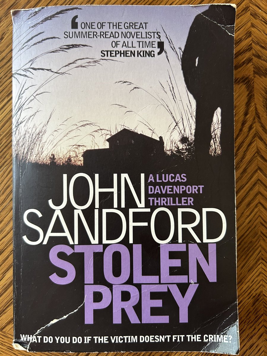 Stolen Prey. Written by John Sanford. 

#bookaddict #coverart #bookcover #BookTwitter