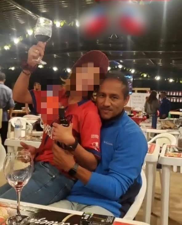 aristjuan's tweet photo. Ahora ya sabemos porque Juancho Garcia se desligo de cremas femenino, las féminas son una tentación más cuando son futbolistas a poco no. https://t.co/KHgCS6lMRp