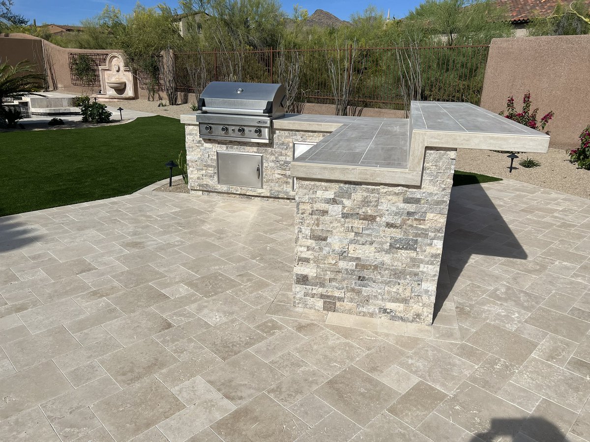 Krazy_Cat_Katy's tweet image. My 3D software really helps me visualize the design for the client. 

Before BBQ area resurfacing, the design of the BBQ resurfacing and after installation…

#amdesigning
#landscapedesign 
#PoolStudio #StructureStudios