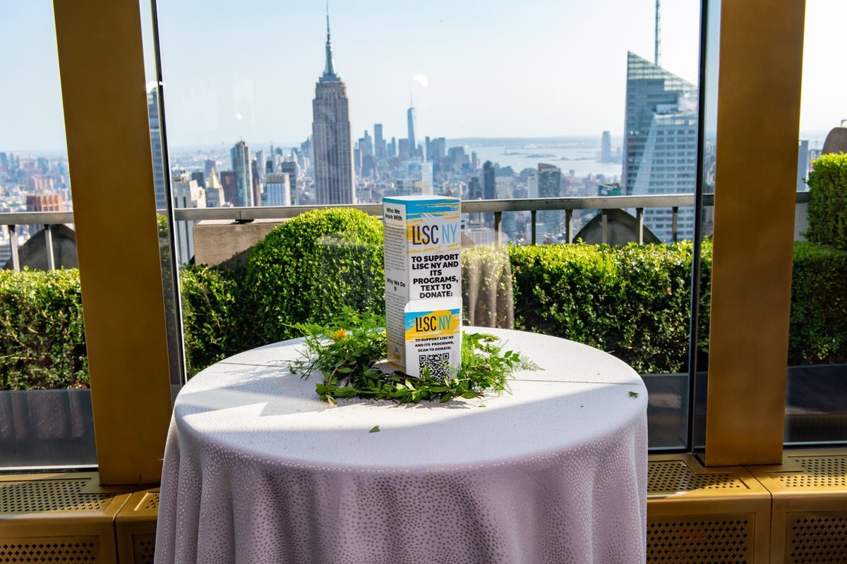 ImmersiveStrat's tweet photo. From the iconic Rainbow Room venue; to our spot-on host, Malik Yoba; to informational digital and physical signage with a QR code for donations we created a moment that had guests mixing, mingling, and learning about LISC’s incredible mission and work. https://t.co/2iNpGf6Seb