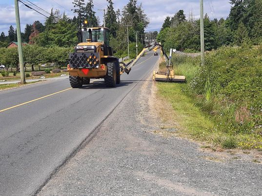 📢 Attention, Mill Bay Area! 🚜 Keep those eyes peeled for our hard working mowing crew buzzing around your side roads. Remember to slow down, and pass only when safe to do so. #MillBayBC #ShoulderMowing #RoadSafety #CommunityMaintenance #KudosToTheCrew