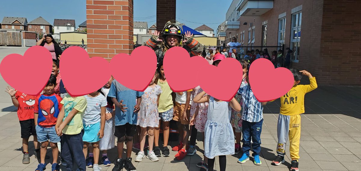Today my dream of becoming a firefighter came true…well almost true!! I couldn’t leave these faces even if I tried!!! We loved meeting the firefighters from <a href="/BramptonFireES/">Brampton Fire & Emergency Services</a>. Thank you for coming and telling us about everything you do. <a href="/TribuneDrive/">Tribune Drive P.S.</a> <a href="/InquiringKs/">Sue Huys</a>