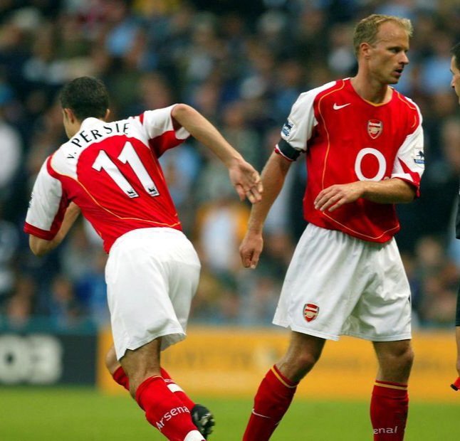 Over The Emirates tweet media